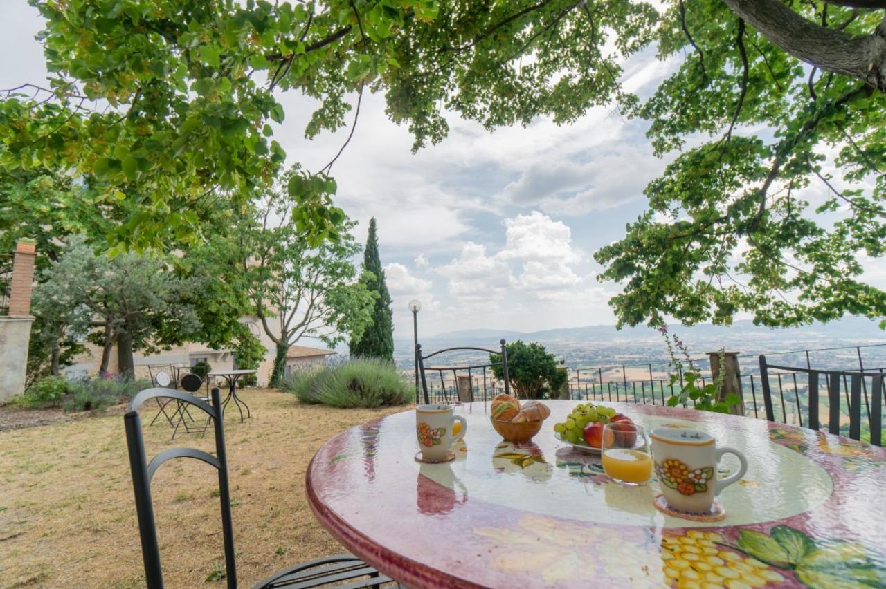 Residenza Messer Pajola Assisi Exterior foto